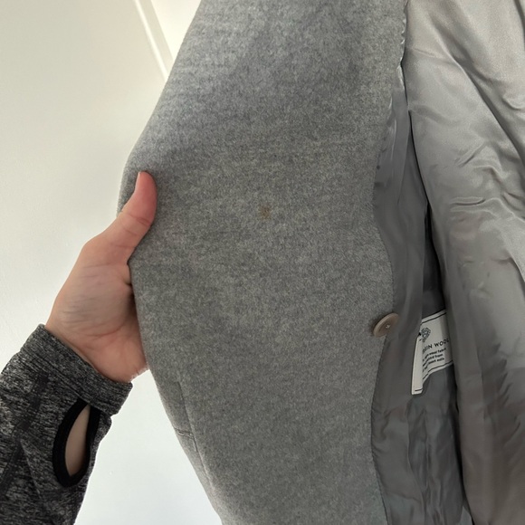 Aritzia Babaton 100% wool coat - Picture 6 of 9